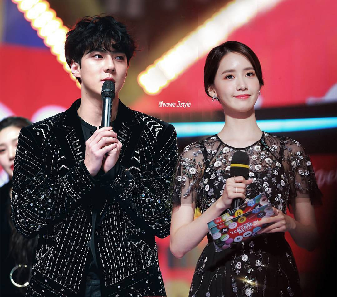 Có ai bá đạo như Sehun (EXO), đứng cạnh cô nào cũng thành cặp đôi cực phẩm ảnh 7 Có ai bá đạo như Sehun (EXO), đứng cạnh cô nào cũng thành cặp đôi cực phẩm ảnh 7