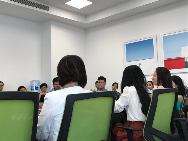 Phụ huynh trong buổi làm việc.