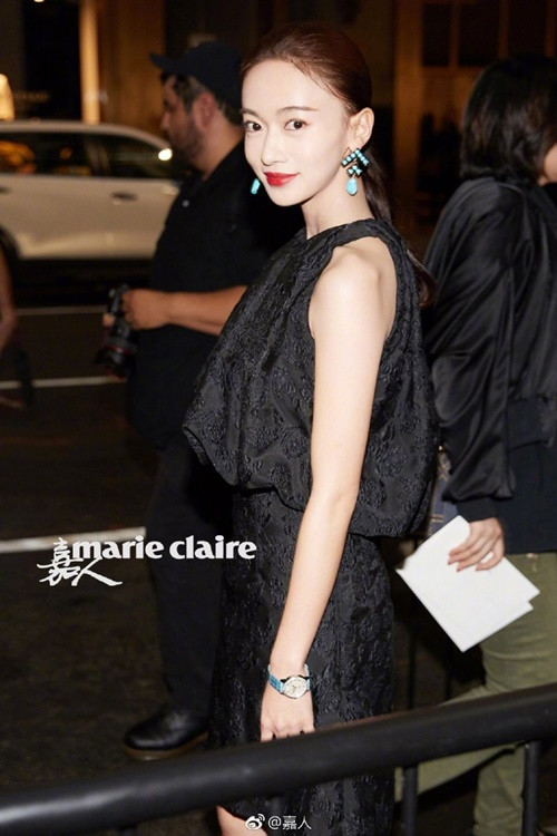 Cách đây hai tuần, nàng 