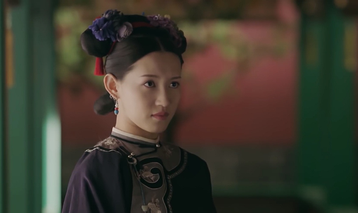 Tưởng hiền thục, không ngờ Nhĩ Tình cũng có rất nhiều toan tính.