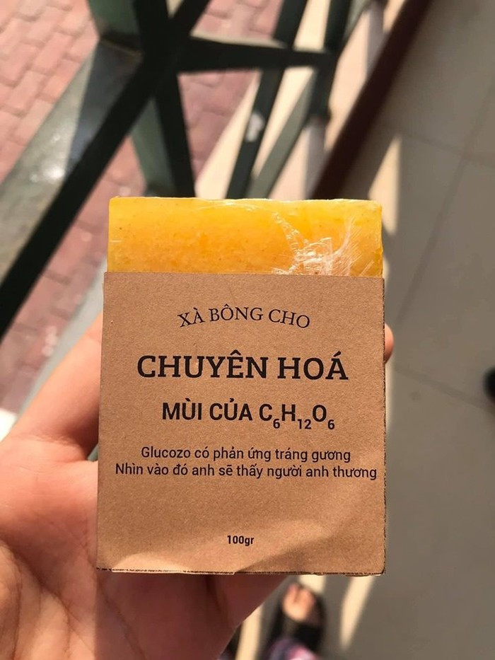 Mẫu xà bông dành cho chuyên Hóa.