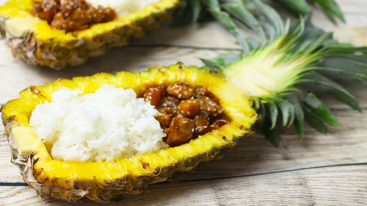 Một "tô" cơm cà ri bò thế này là đủ no rồi