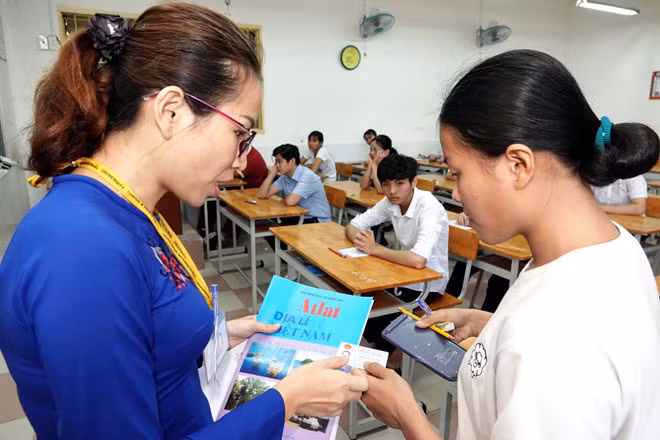 Thí sinh dự thi THPT quốc gia năm 2019. Ảnh: Đào Ngọc Thạch.