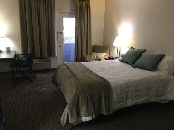 Bên trong một căn hộ dành cho người vô gia cư hoặc nghèo khó.