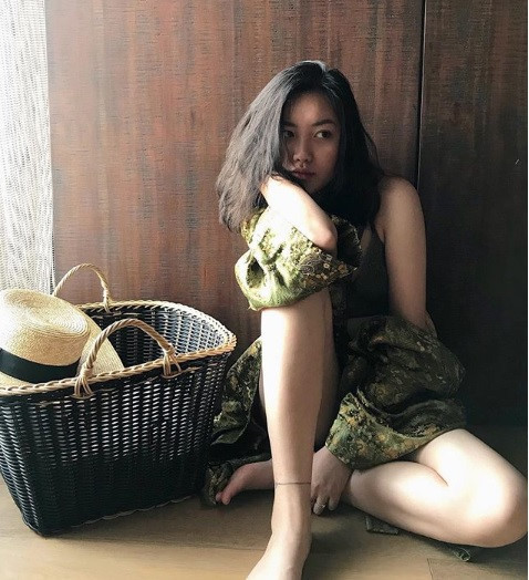 Cô bạn thường xuyên khoe ảnh đi du lịch ở những nơi nổi tiếng trên thế giới.