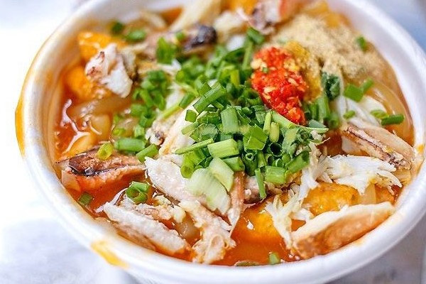 Bánh canh ngon nức nở