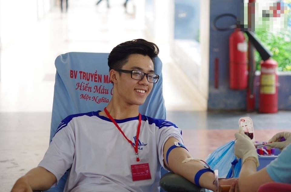 Nụ cười tỏa nắng của cậu bạn khiến bao cô gái phải &quot;gục ngã&quot;.