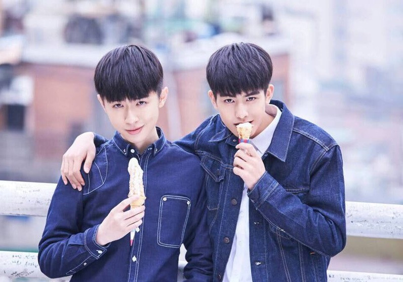 Màn ảnh xứ Trung đang chao đảo vì hai mỹ nam vừa đẹp vừa giỏi này ảnh 5