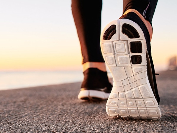 Khi bạn tận tụy với một việc, bạn mới có khả năng đạt được kết quả tốt.