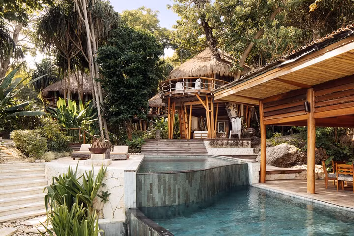 Ngôi nhà trên cây Mamole tại Nihi Sumba, Indonesia, sang trọng, tách biệt và nằm giữa rừng cây, đem lại không gian thư giãn tuyệt vời.