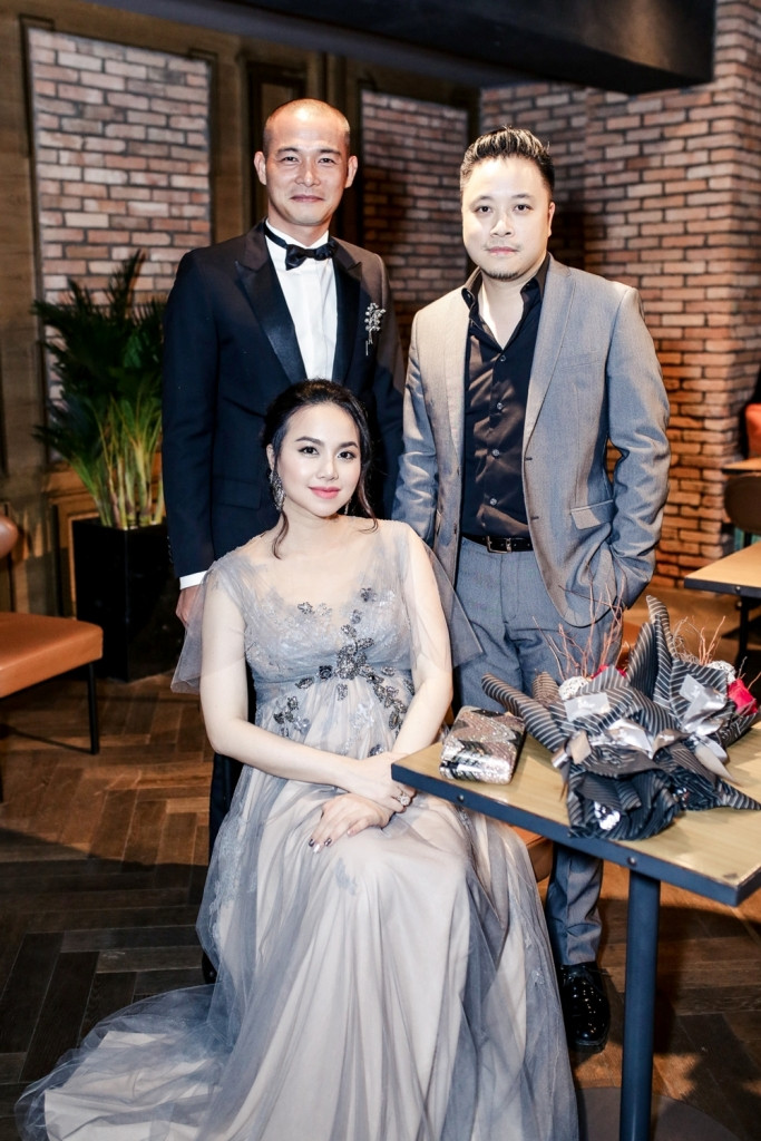 Vợ chồng đạo diễn Victor Vũ và diễn viên Quách Ngọc Ngoan.