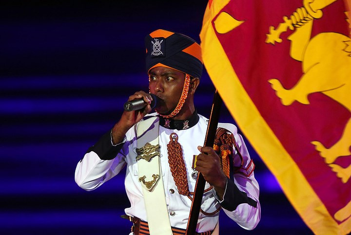 Một thành viên nhóm quân nhạc Sri Lanka.