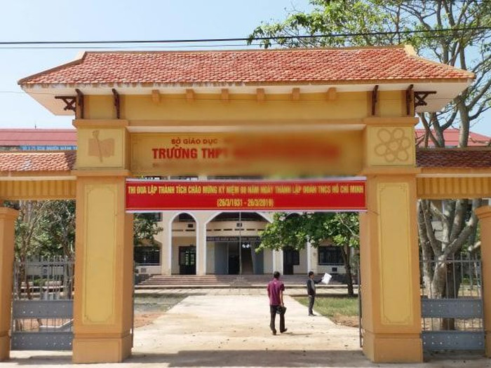 Trường THPT Nguyễn Hữu Thuận, tỉnh Quảng Trị.