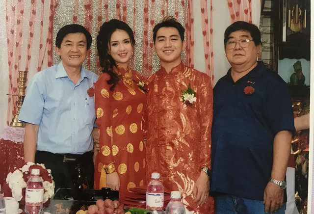 Ảnh cưới bình thường của cặp vợ chồng trẻ đẹp do một nhiếp ảnh khác chụp.