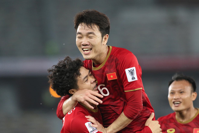 Công Phượng và Trọng Hoàng sẽ không được sát cánh với Xuân Trường trong trận đấu gặp Malaysia ngày 10/10. Ảnh: Độc Lập.