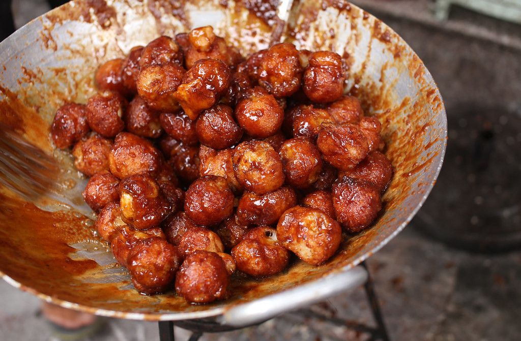 Cùng là bánh rán mà cũng có muôn kiểu để tha hồ thưởng thức trong ngày gió lạnh ảnh 2