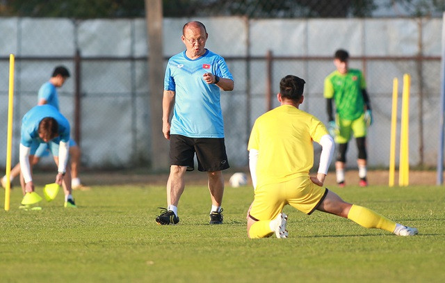 HLV Park Hang Seo thiết quân luật trước VCK U23 châu Á 2020.