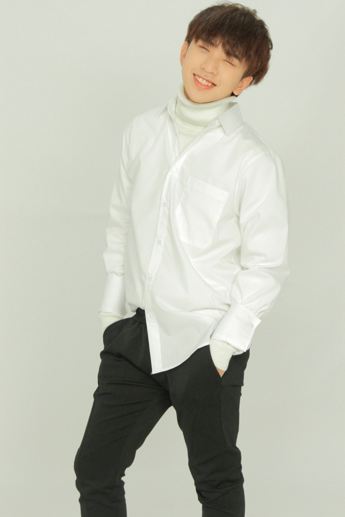 Tùng Maru và Khắc Minh “thân thiết quá mức” trong phim điện ảnh Thạch Thảo ảnh 2