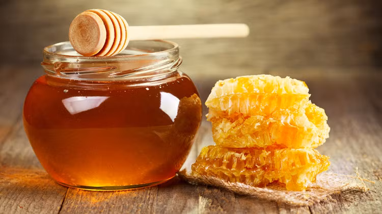 Phẫu thuật đổi màu mắt: Mắt xanh không đẹp như bạn nghĩ! ảnh 4 Phẫu thuật đổi màu mắt: Mắt xanh không đẹp như bạn nghĩ! ảnh 4