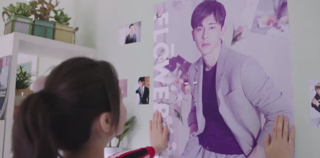 Trong thế giới của Lăng Lăng Thất chỉ toàn là Bách Hải.