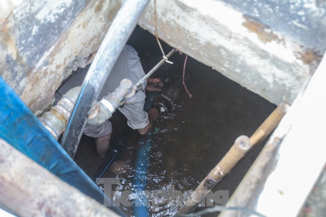 Toàn bộ các khu vực phản ánh đều là địa bàn do Cty Viwaco cung cấp nước sạch, đơn vị này mua từ đơn vị sản xuất đầu nguồn là Cty CP Đầu tư nước sạch sông Đà (Viwasupco), chuyển về Hà Nội qua hệ thống đường ống nước sạch sông Đà.