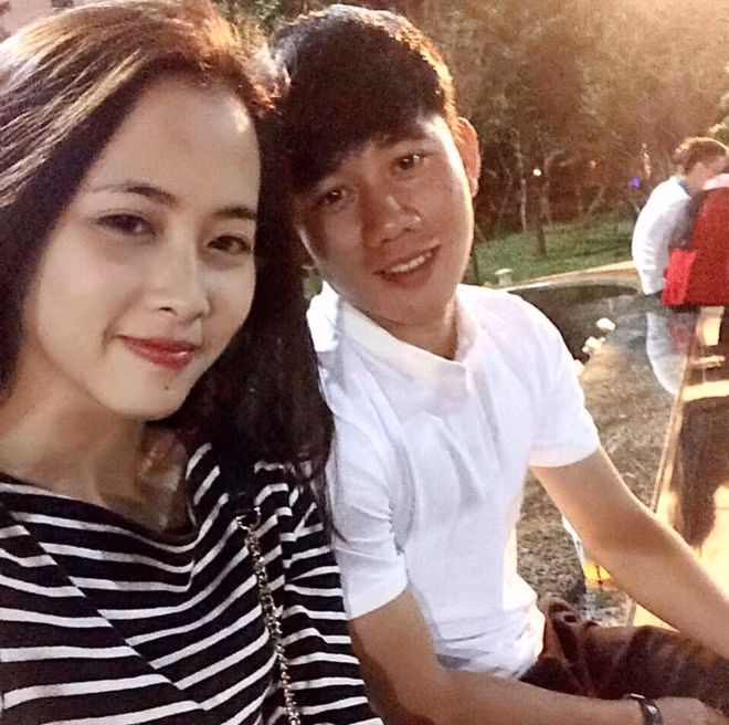 Cặp đôi rất ít khi chụp ảnh công khai cùng nhau.