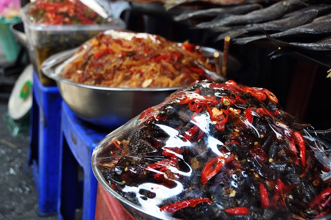 Những góc phố “ngoại quốc” giữa lòng Sài Gòn ảnh 4 Những góc phố “ngoại quốc” giữa lòng Sài Gòn ảnh 4