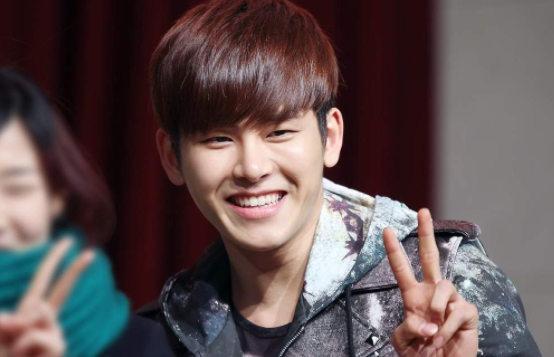 Không phải lúc nào mối quan hệ giữa idol và công ty quản lý cũng cơm lành canh ngọt ảnh 5