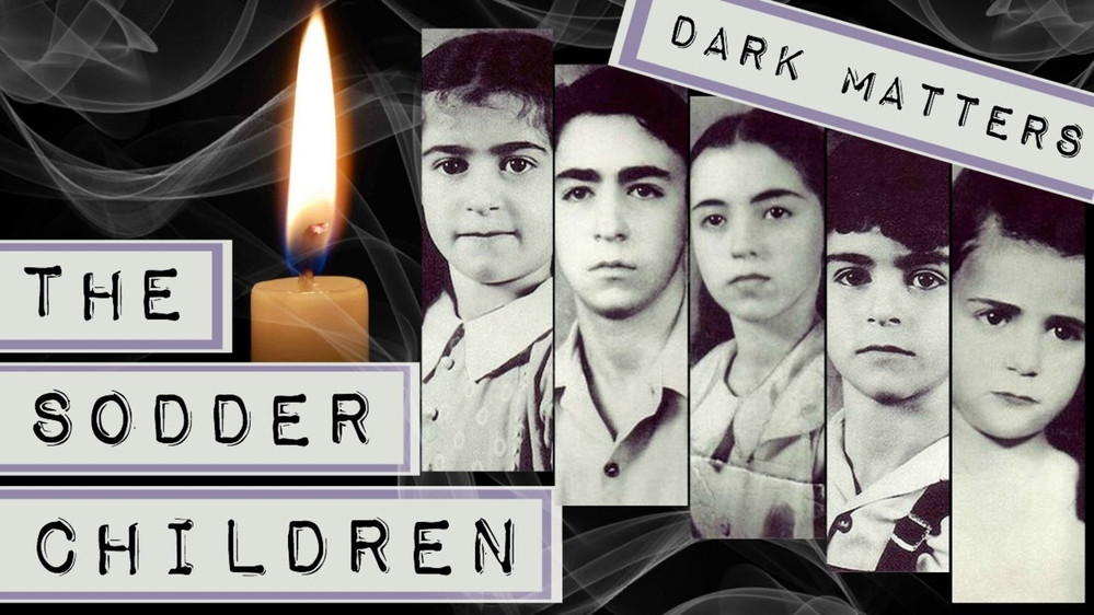 Hay chúng đã bị chôn vùi cùng với ngôi nhà năm ấy.