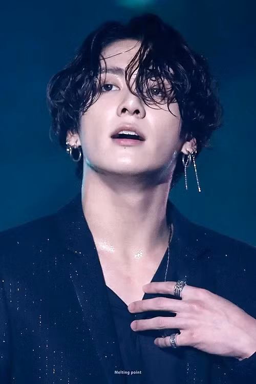 Còn gì éo le hơn khi idol có tính cách hướng nội mà lại chọn nghề ca sĩ ảnh 6
