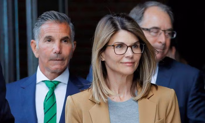 Mức án Lori Loughlin phải nhận có thể lên đến 40 năm. Ảnh: Reuters.