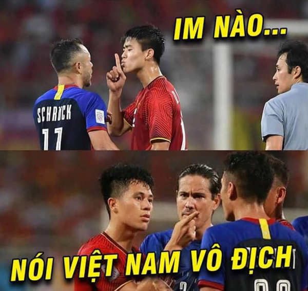 Bức ảnh chế được lan truyền rộng rãi về hành động của Duy Mạnh, Đình Trọng.