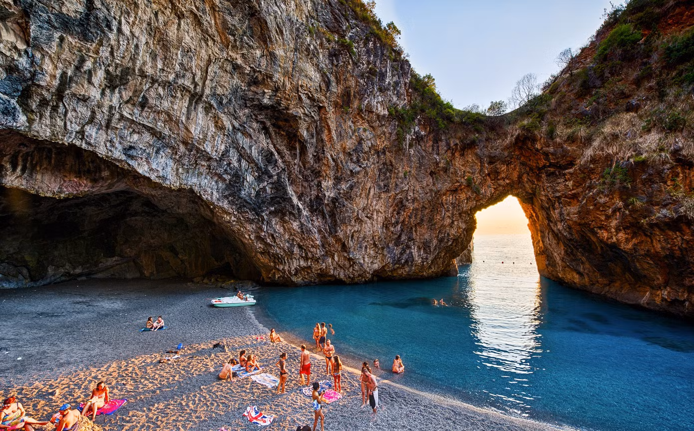 Hành trình khám phá Calabria: Thiên đường ngủ quên của Italia ảnh 6