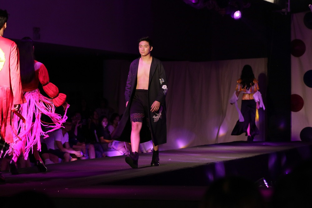 Những bộ thiết kế các thành viên Lamode khiến khán giả không khỏi bất ngờ trước sự sáng tạo của các học sinh THPT.