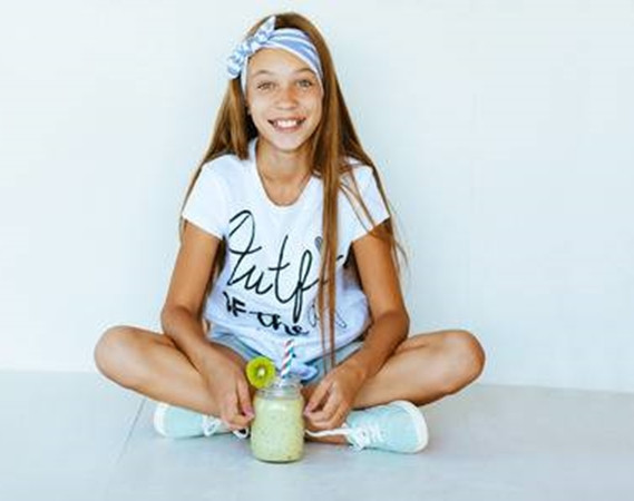 Còn gì “ngon bổ rẻ” hơn một cốc sinh tố mình tự xay nhỉ?