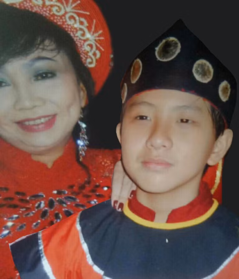 Tùng Maru và mẹ