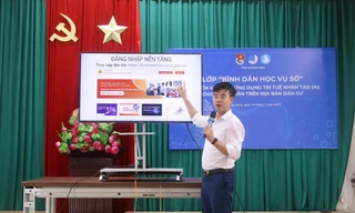 Tuổi trẻ Quảng Ninh tích cực đưa lớp học ‘Bình dân học vụ số’ về khu dân cư