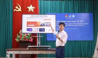 Tuổi trẻ Quảng Ninh tích cực đưa lớp học ‘Bình dân học vụ số’ về khu dân cư