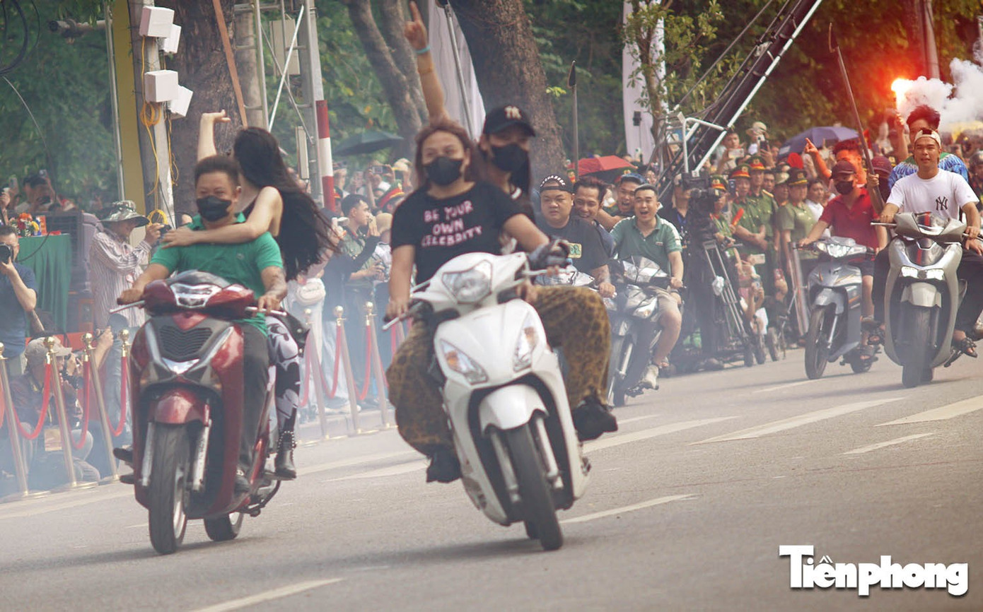 (Hình ảnh trình diễn) Ảnh: Thanh Hà a4-3430.jpg