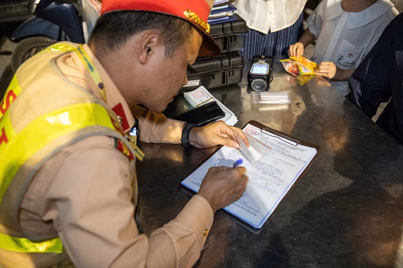 nong-do-con-2.jpg