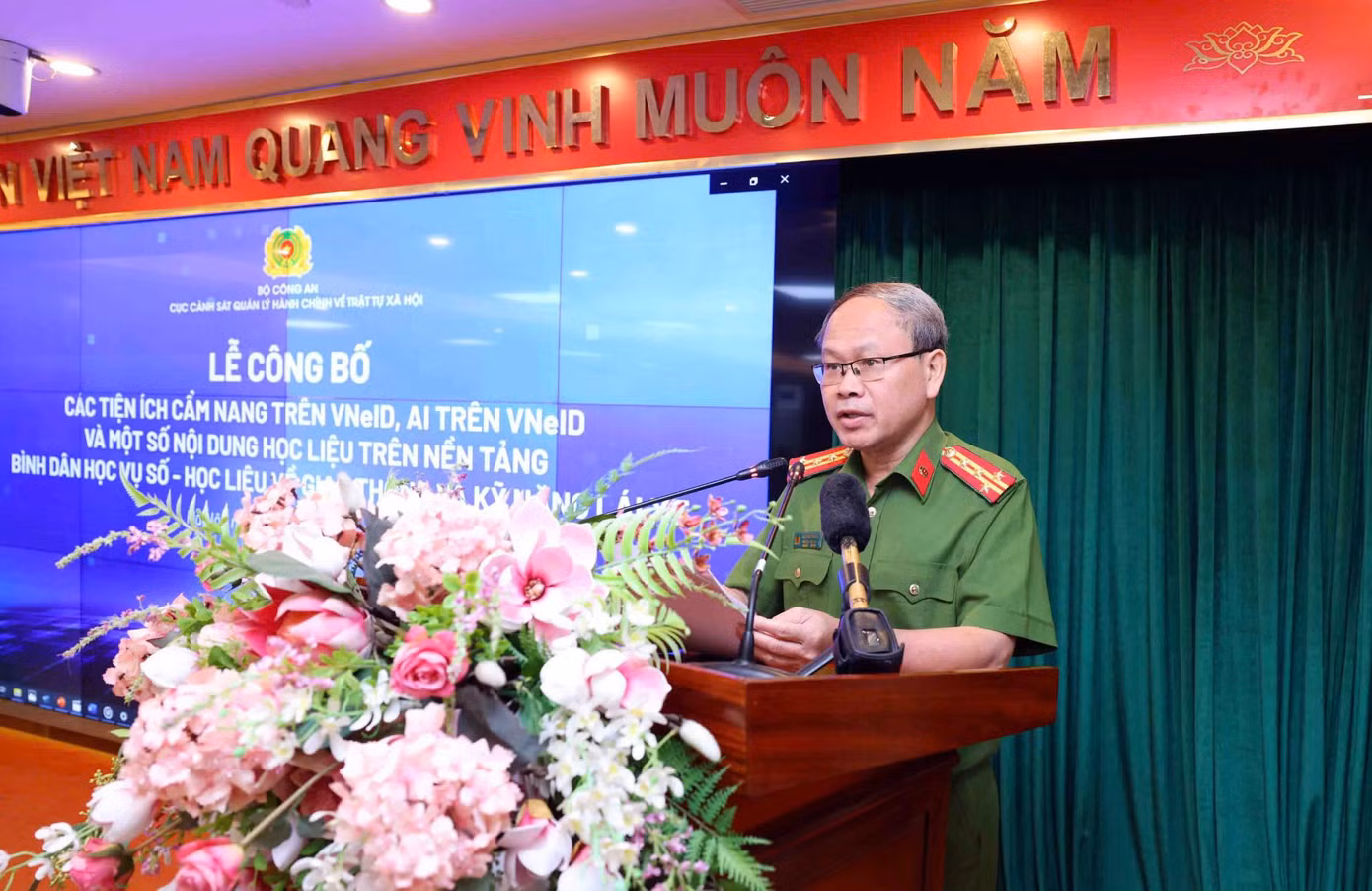 ong-cuong.jpg