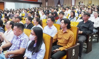 Tỷ lệ 1 chọi 16,7 trong cuộc đua trở thành công chức thành phố Huế