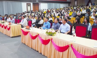 Vì sao TP Huế tạm hoãn phần thi phỏng vấn tuyển dụng công chức?