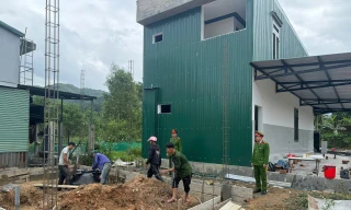 Công an Huế ra quân ‘Chiến dịch Quang Trung’, xây xong nhà cho dân vùng thiên tai trước Tết