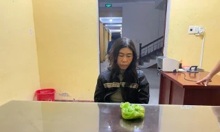 Đột nhập, trộm gần 8 lượng vàng của người thân 