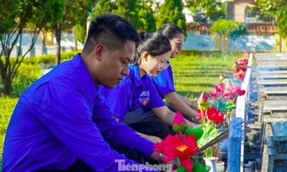Ngàn đóa hoa tri ân của tuổi trẻ Đà Nẵng dịp 27/7