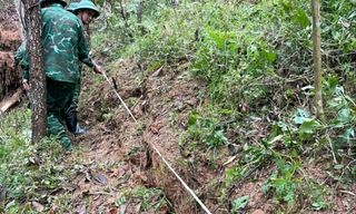 Xuất hiện vết nứt nguy hiểm trên đỉnh đồi Đắc Pring ở vùng cao Đà Nẵng