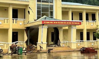 Trụ sở xã biên giới ở Đà Nẵng nứt toác, lệch nghiêng như muốn đổ sập 