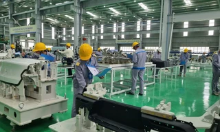 Nghỉ Tết Dương lịch 4 ngày, thưởng 140 triệu đồng/người