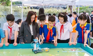 Hàng trăm học sinh Đà Nẵng tranh tài Robotics và Drone